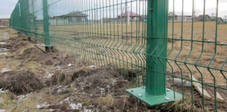 Купить сваи для ограждения от производителя в Ухте от 1423 руб: низкая цена, быстрая установка
